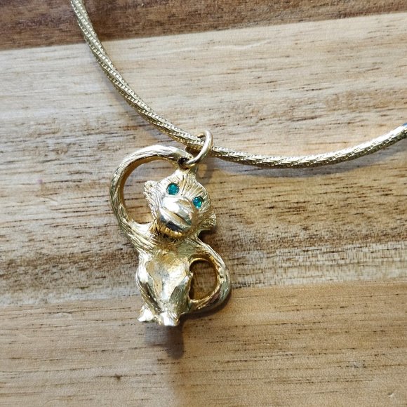 Vintage Mid-Century Gold Monkey with Green Rhinestone Eyes Charm Bracelet - Picture 5 of 9